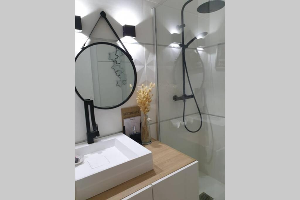 Charmant Studio Au Centre De La Ville Vannes Ngoại thất bức ảnh